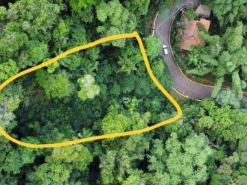 Terreno em Condomínio para Venda em Guarujá/SP Tijucopava