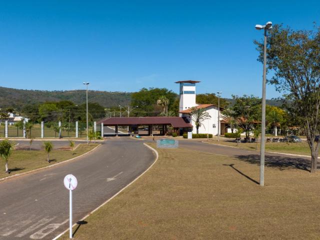 Terreno em Condomínio para Venda em Hidrolândia/GO Condomínio Águas da Serra