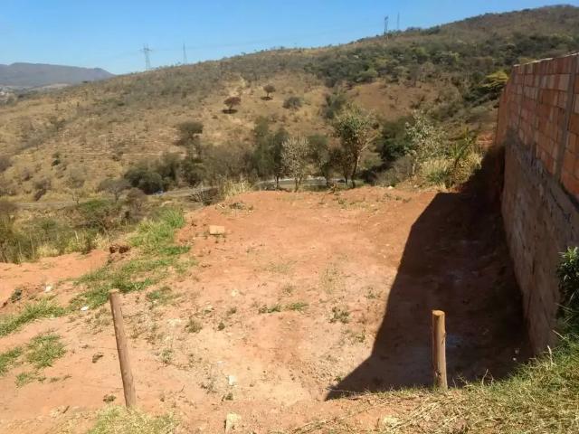 Terreno em Condomínio para Venda em Ibirité/MG Marilândia