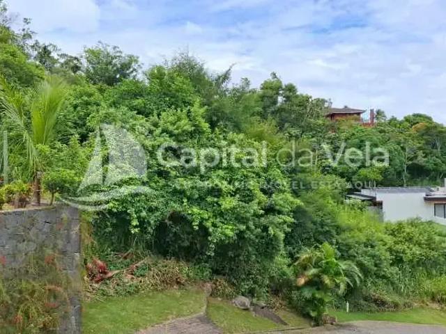 Terreno em Condomínio para Venda em Ilhabela/SP Siriuba