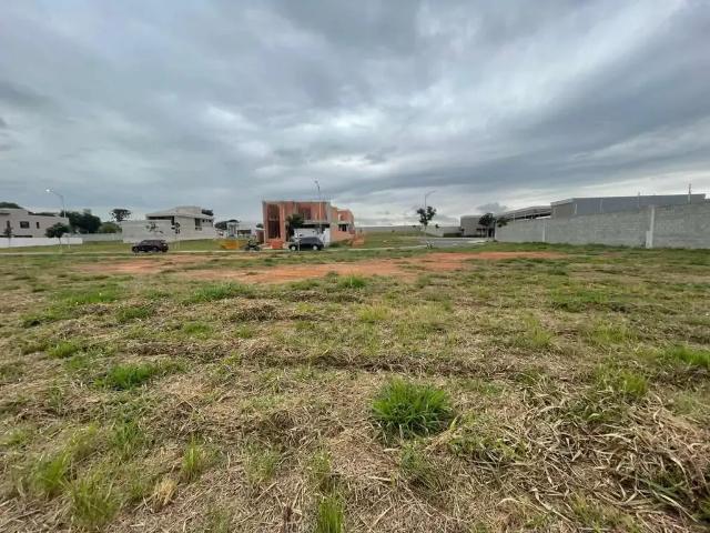 Terreno em Condomínio para Venda em Indaiatuba/SP Vila Vitória II