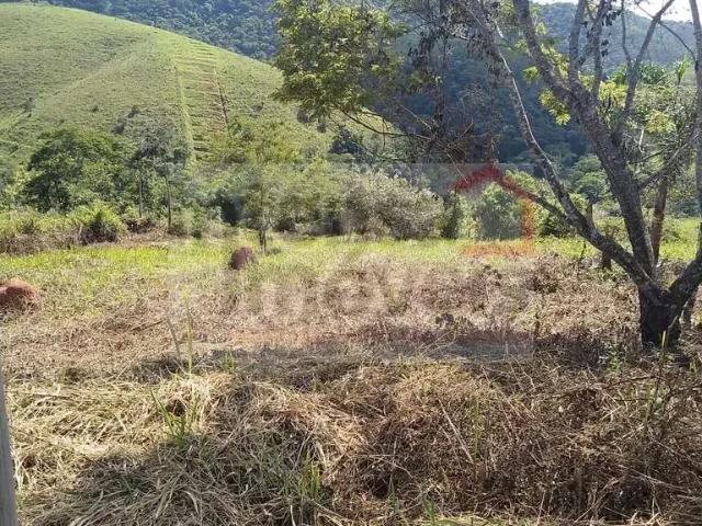 Terreno em Condomínio para Venda em Jambeiro/SP Centro