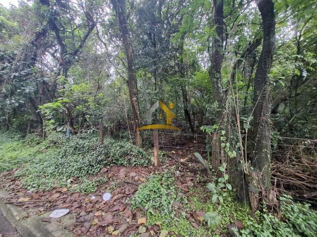 Terreno em Condomínio para Venda em Jandira/SP Chácaras do Peroba