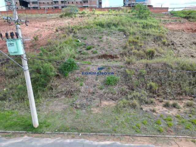 Terreno em Condomínio para Venda em Jandira/SP Jardim do Golf I
