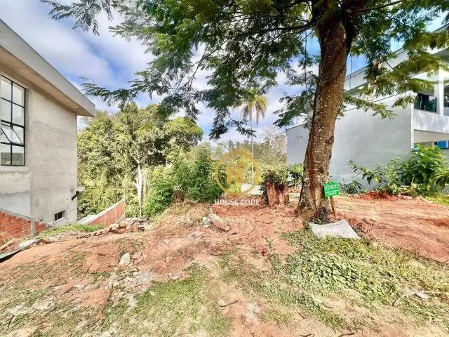 Terreno em Condomínio para Venda em Jandira/SP Nova Higienópolis