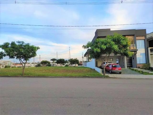 Terreno em Condomínio para Venda em Jacareí/SP Condomínio Vivva Residencial Clube