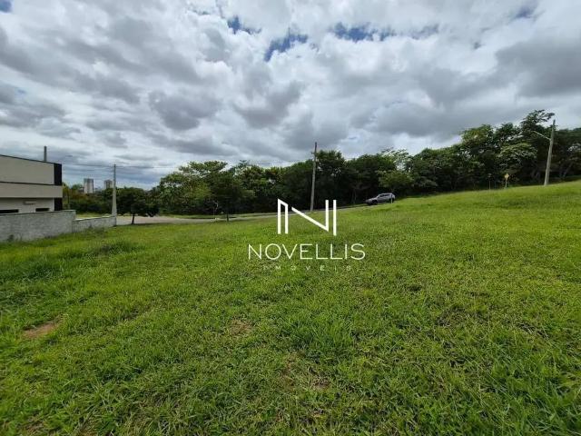 Terreno em Condomínio para Venda em Jacareí/SP Condomínio Residencial Fogaça