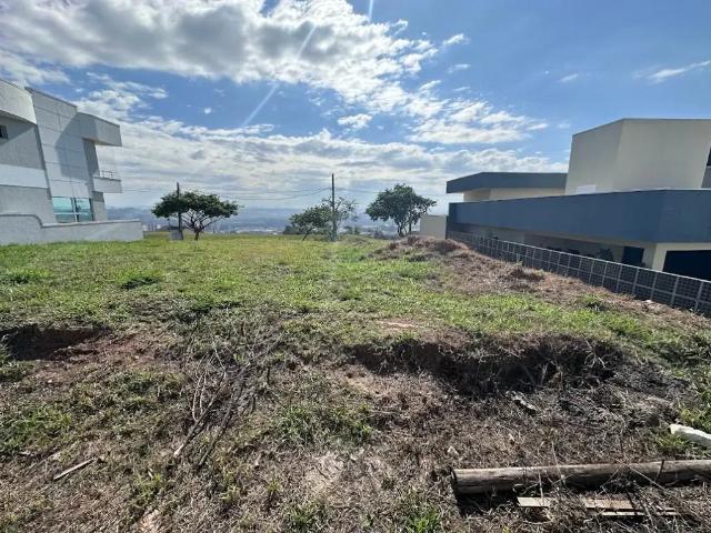 Terreno em Condomínio para Venda em Jacareí/SP Condomínio Residencial Fogaça