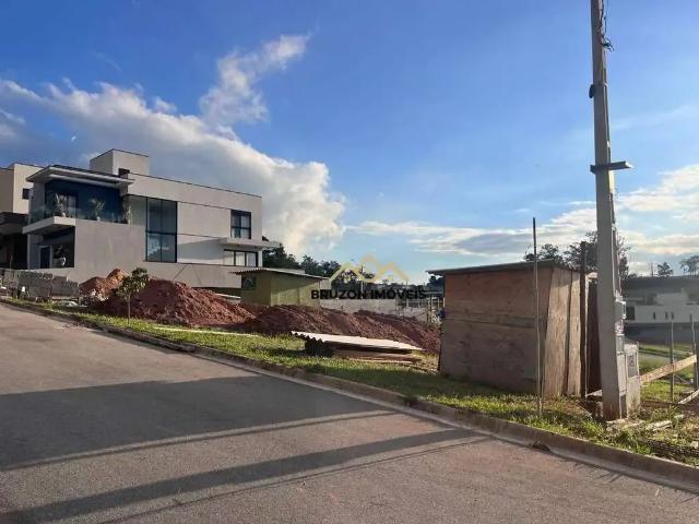 Terreno em Condomínio para Venda em Jundiaí/SP Gramadão