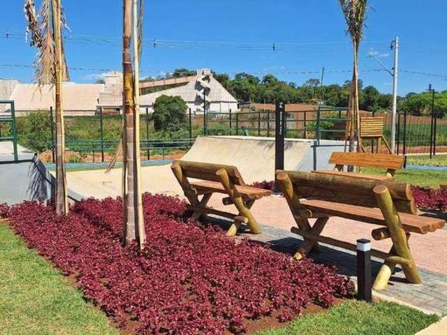 Terreno em Condomínio para Venda em Jundiaí/SP Engordadouro