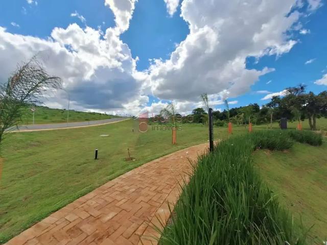 Terreno em Condomínio para Venda em Jundiaí/SP Engordadouro