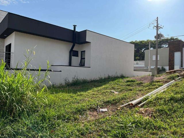 Terreno em Condomínio para Venda em Jundiaí/SP Engordadouro