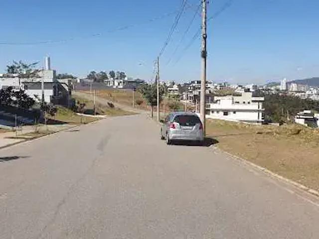 Terreno em Condomínio para Venda em Jundiaí/SP Horto Florestal