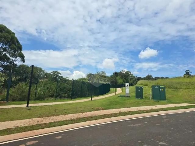 Terreno em Condomínio para Venda em Jundiaí/SP Ivoturucaia