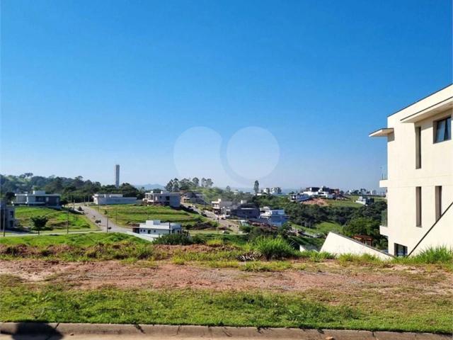 Terreno em Condomínio para Venda em Jundiaí/SP Jardim Florestal