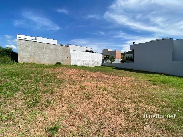 Terreno em Condomínio para Venda em Jundiaí/SP Jardim Quintas das Videiras