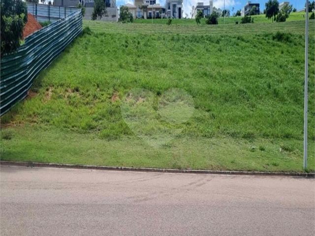 Terreno em Condomínio para Venda em Jundiaí/SP Vila Maringá