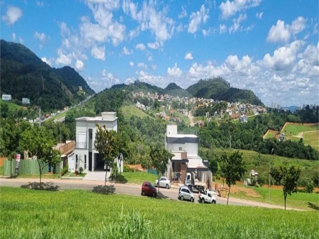 Terreno em Condomínio para Venda em Jundiaí/SP Vila Maringá