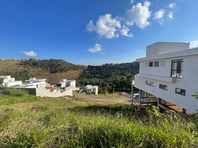 Terreno em Condomínio para Venda em Juiz de Fora/MG Aeroporto