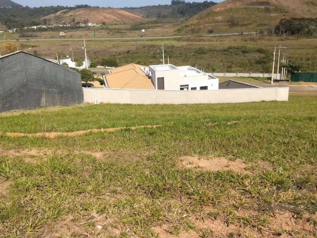 Terreno em Condomínio para Venda em Juiz de Fora/MG Alphaville