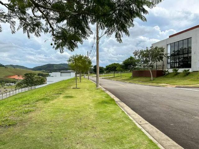 Terreno em Condomínio para Venda em Juiz de Fora/MG Alphaville