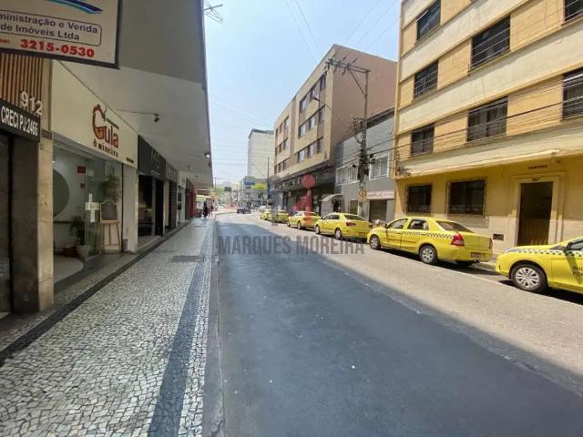Terreno em Condomínio para Venda em Juiz de Fora/MG Centro