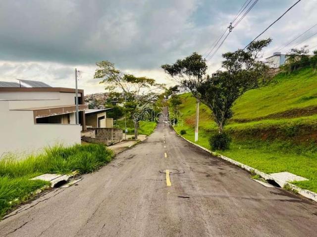Terreno em Condomínio para Venda em Juiz de Fora/MG Grama