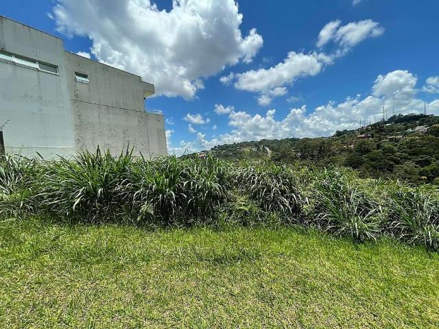 Terreno em Condomínio para Venda em Juiz de Fora/MG São Pedro