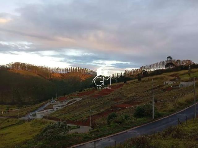 Terreno em Condomínio para Venda em Juiz de Fora/MG Igrejinha