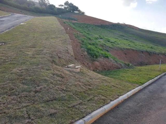 Terreno em Condomínio para Venda em Juiz de Fora/MG São Pedro