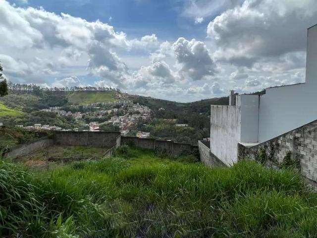 Terreno em Condomínio para Venda em Juiz de Fora/MG São Pedro