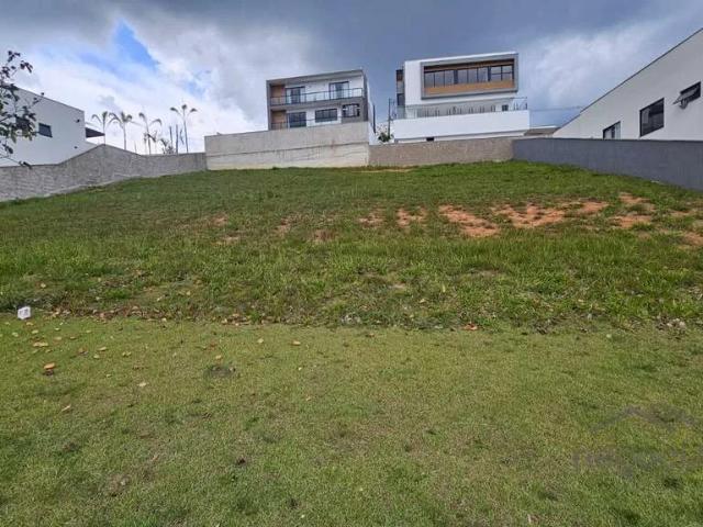 Terreno em Condomínio para Venda em Juiz de Fora/MG São Pedro