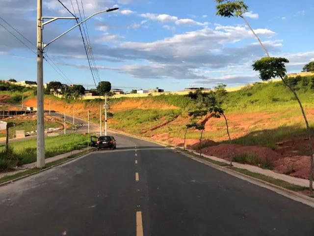 Terreno em Condomínio para Venda em Juiz de Fora/MG Salvaterra
