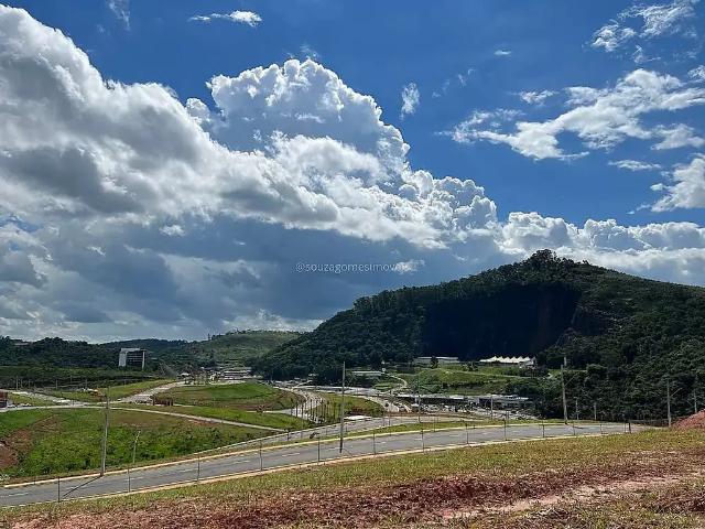Terreno em Condomínio para Venda em Juiz de Fora/MG Salvaterra