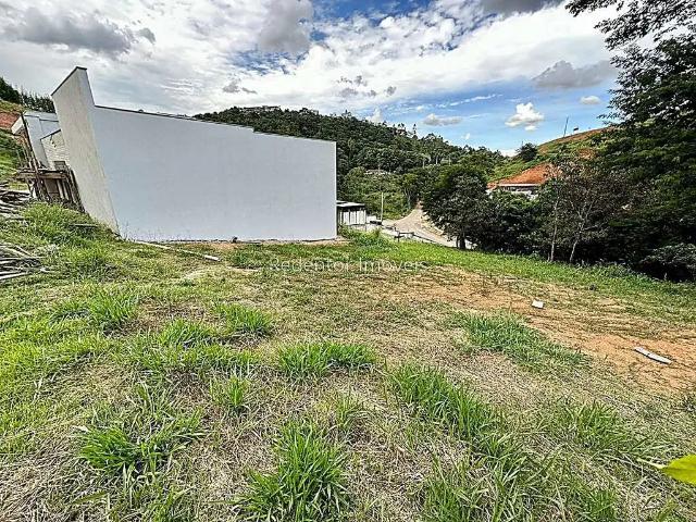Terreno em Condomínio para Venda em Juiz de Fora/MG Salvaterra
