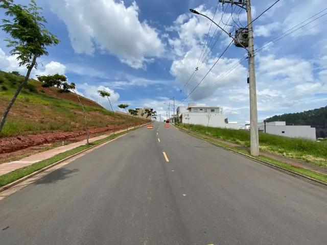 Terreno em Condomínio para Venda em Juiz de Fora/MG Salvaterra