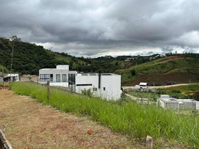 Terreno em Condomínio para Venda em Juiz de Fora/MG Salvaterra