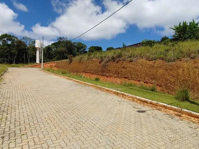Terreno em Condomínio para Venda em Juiz de Fora/MG Salvaterra