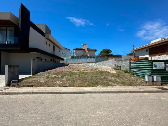 Terreno em Condomínio para Venda em Lauro de Freitas/BA Buraquinho