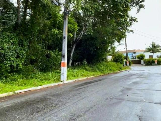 Terreno em Condomínio para Venda em Lauro de Freitas/BA Encontro das Águas