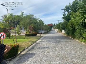 Terreno em Condomínio para Venda em Lauro de Freitas/BA Estrada do Coco