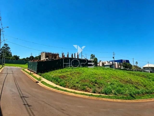Terreno em Condomínio para Venda em Londrina/PR Marumbi