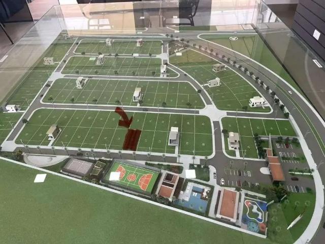 Terreno em Condomínio para Venda em Londrina/PR Parque Tauá