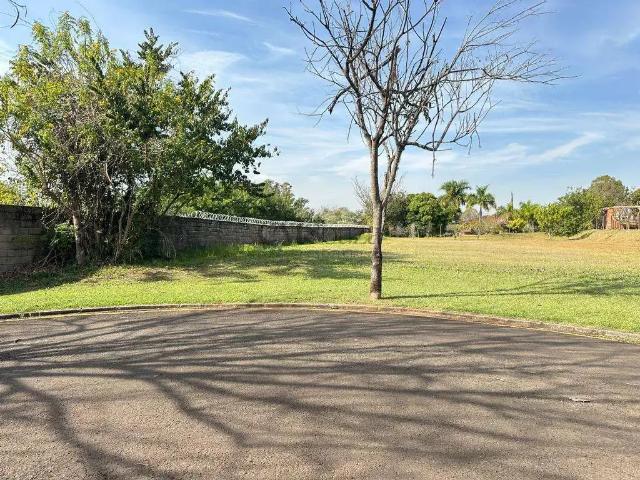 Terreno em Condomínio para Venda em Londrina/PR Recanto do Salto