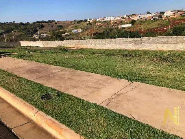 Terreno em Condomínio para Venda em Londrina/PR Residencial Abussafe