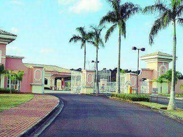 Terreno em Condomínio para Venda em Louveira/SP Condomínio Santa Isabel
