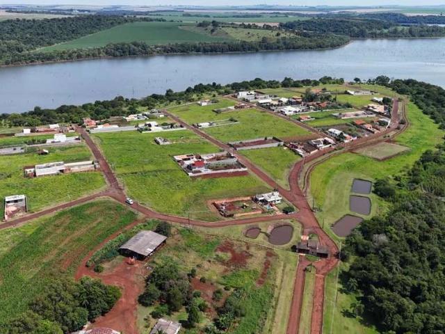 Terreno em Condomínio para Venda em Luiziana/PR Balneário Veleiro