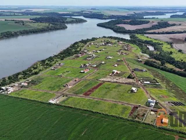 Terreno em Condomínio para Venda em Luiziana/PR Zona Rural