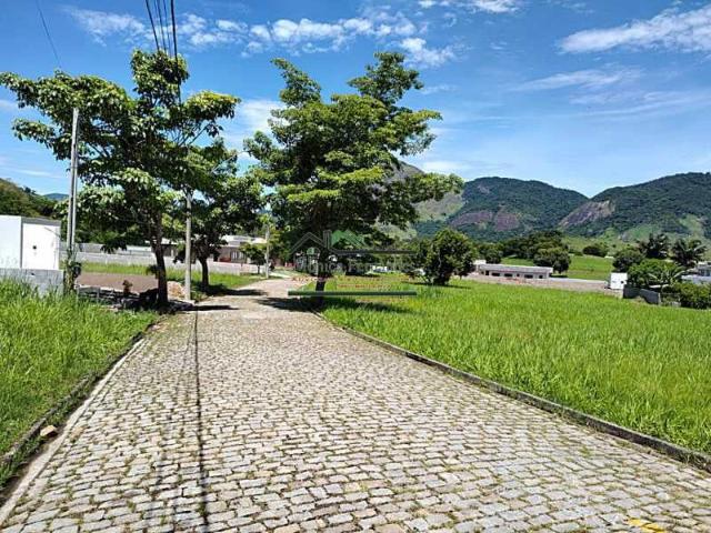 Terreno em Condomínio para Venda em Maricá/RJ Ubatiba