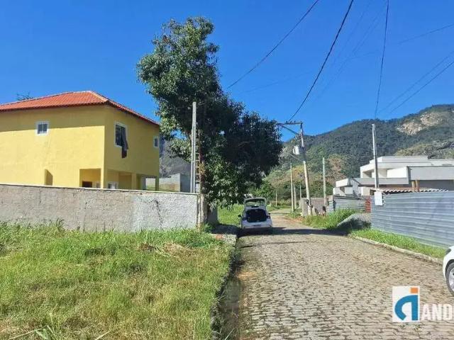 Terreno em Condomínio para Venda em Maricá/RJ Ubatiba